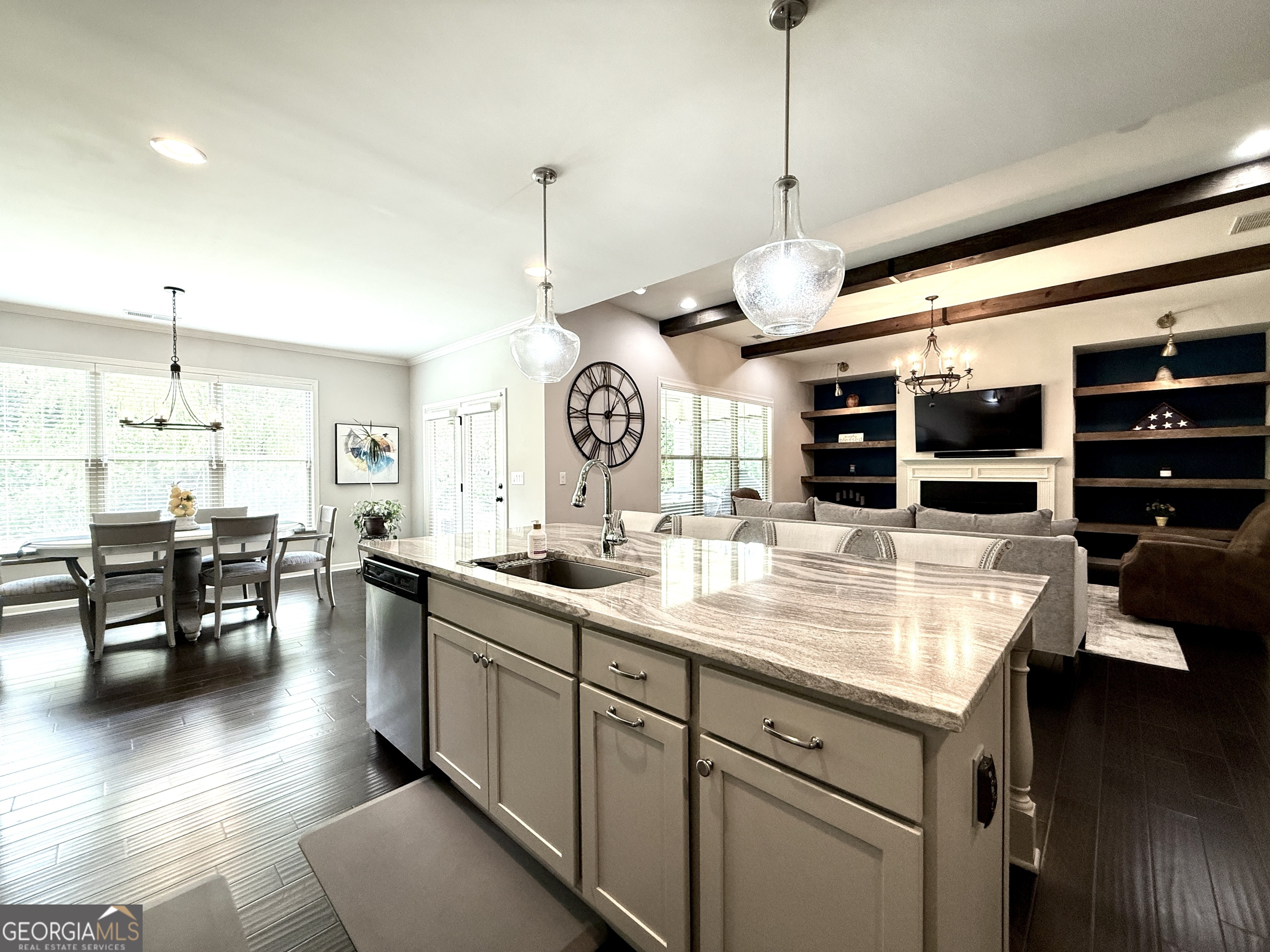 Larkspur - Residential