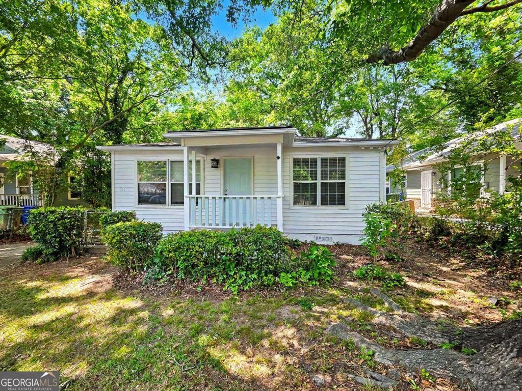 Photo of 311 Henry Aaron Avenue SW, Atlanta, GA 30310 (MLS # 10741438)