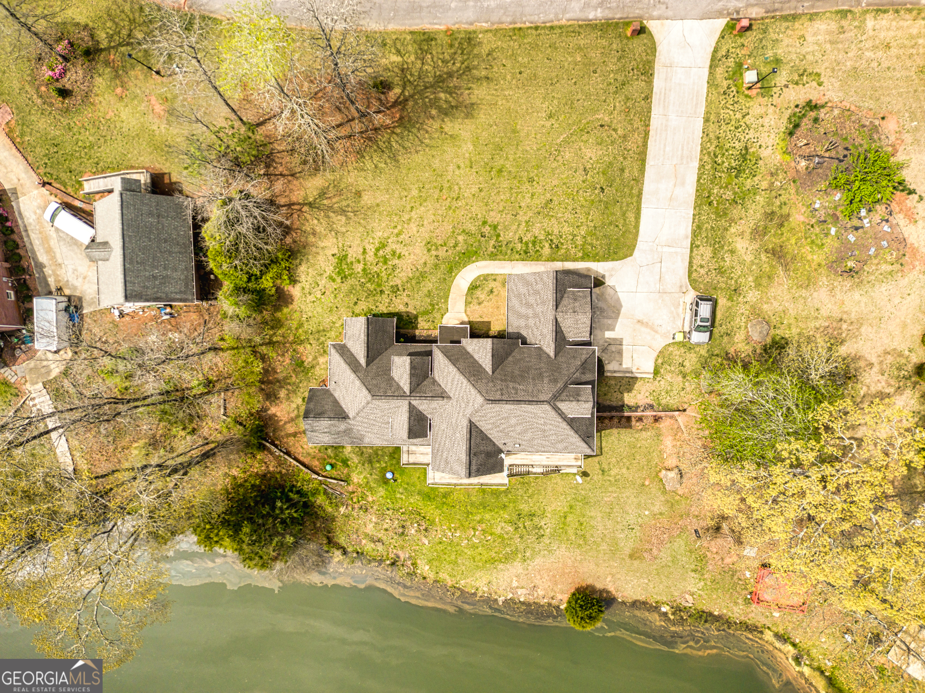170 Austin Oaks DR