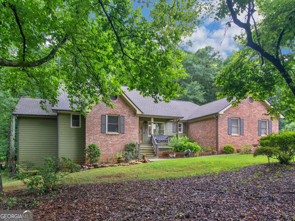 Photo of 330 Lake Ridge Court, McDonough, GA 30253 (MLS # 10791222)