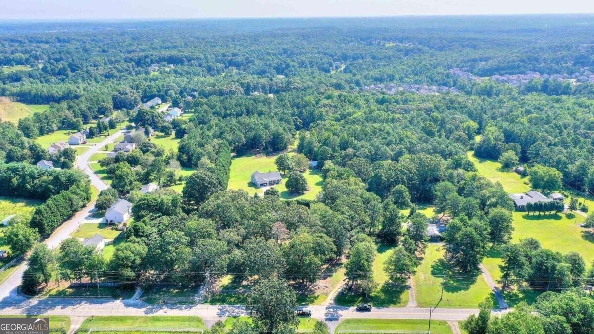 1042 Harbins RD
