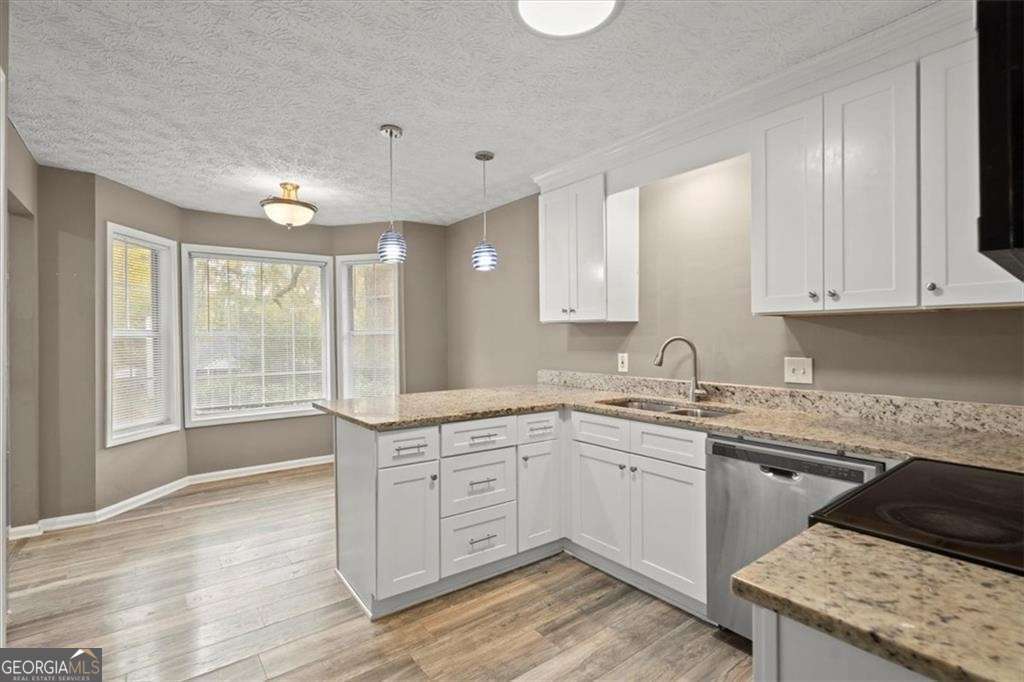 Old Farm Place - Residential Lease