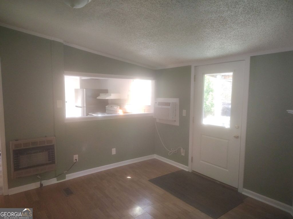 Photo of 826 Blackhorse Run, Martin, GA 30557 (MLS # 10657271)