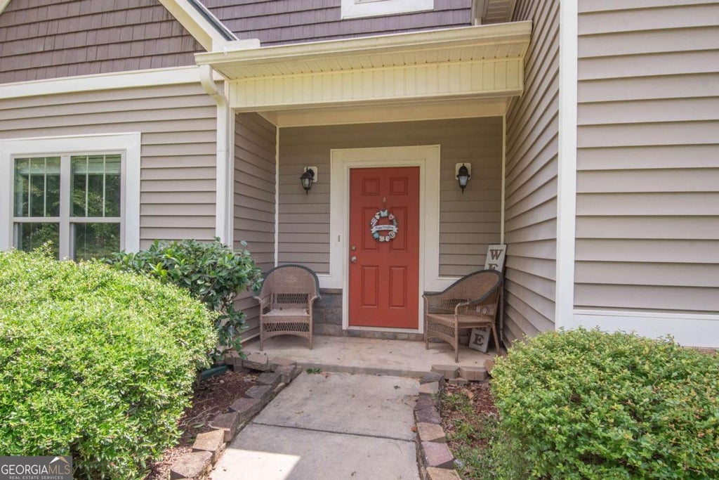 Photo of 183 Edgemont Court, Lagrange, GA 30240 (MLS # 10822389)