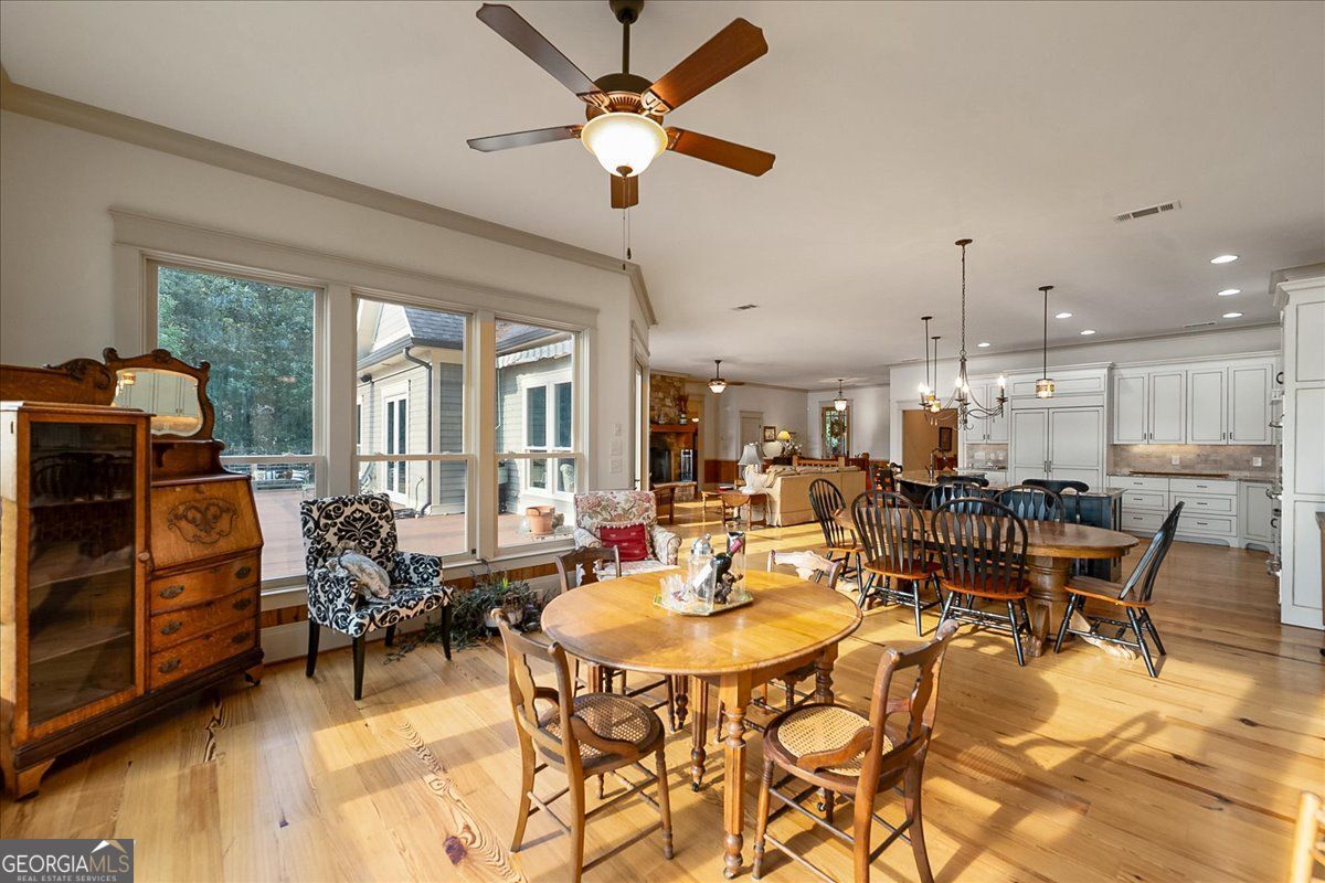1580 Buckhead DR