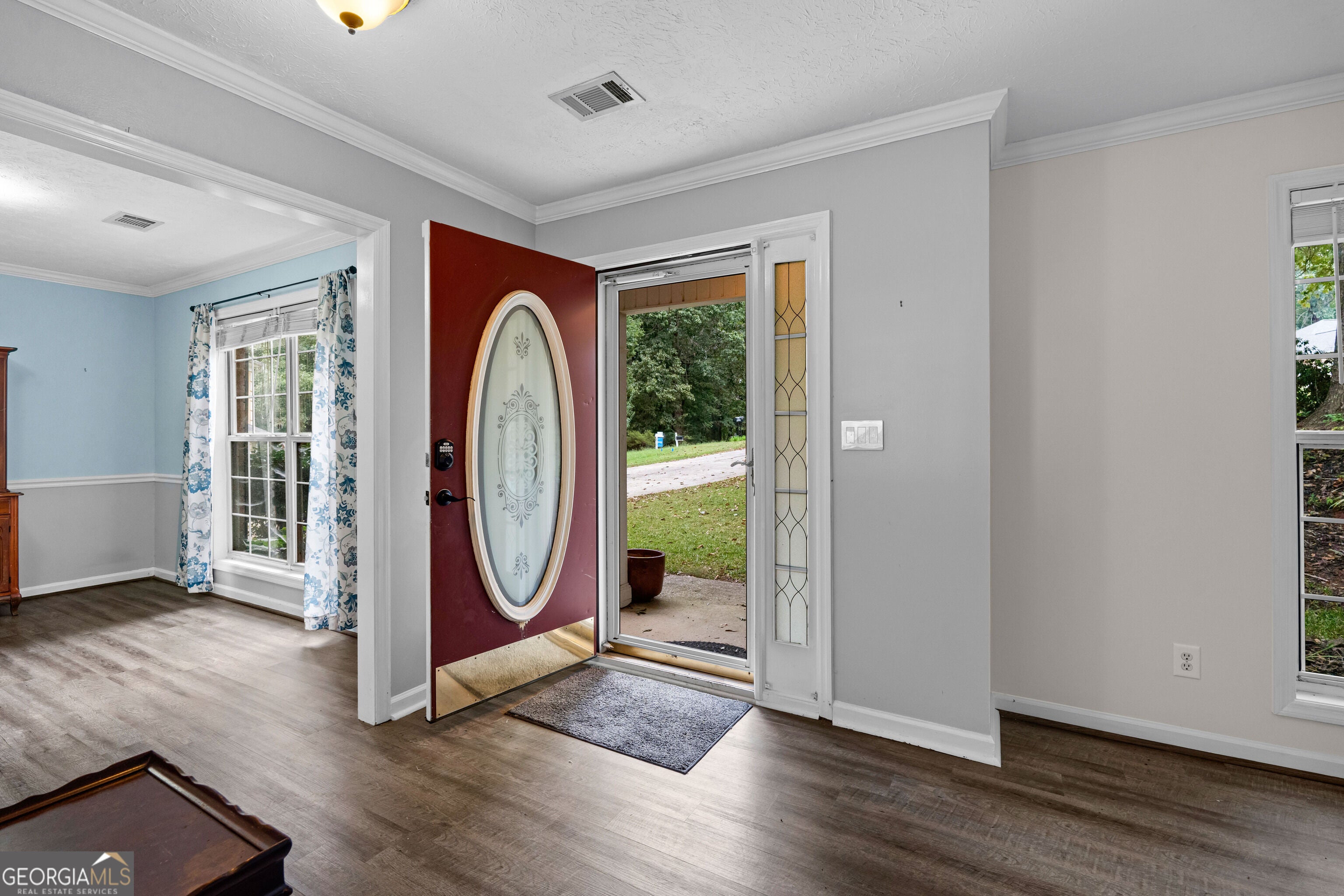205 Foxdale CT