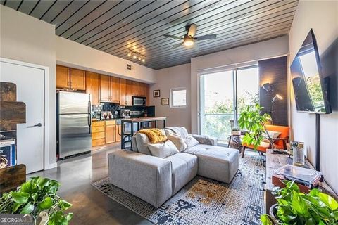 Photo of 620 Glen Iris Drive NE #301, Atlanta, GA 30308 (MLS # 10604168)