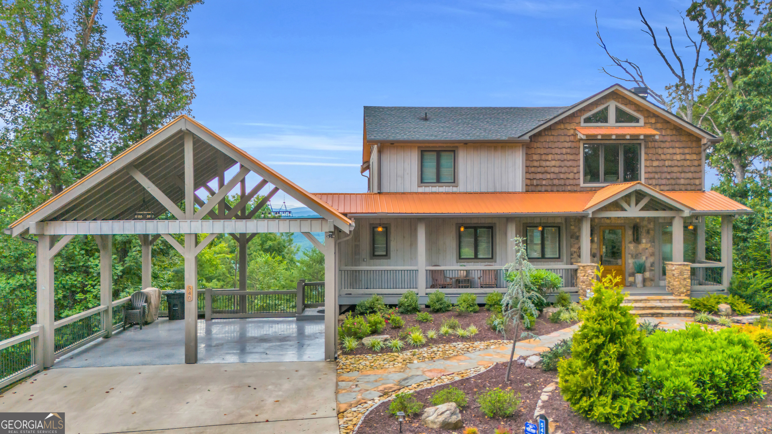 540 Overlook DR