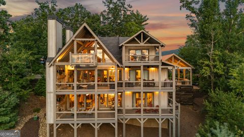 540 Overlook DR Blue Ridge GA 30513