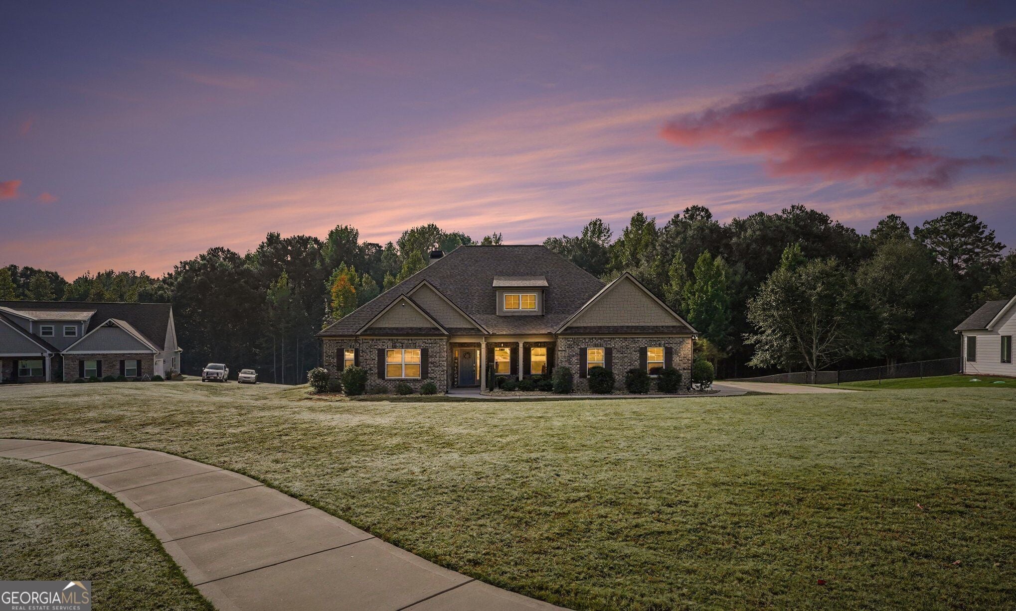 1135 Birchwood DR