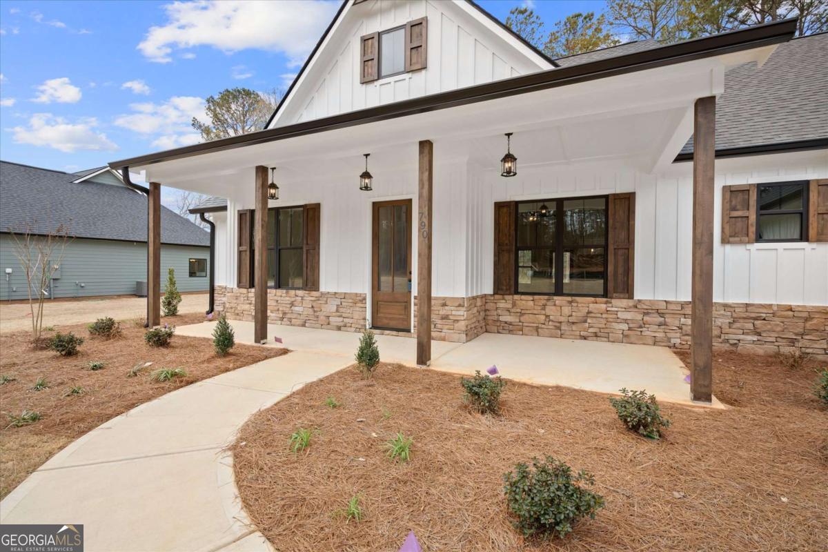 790 Presley Farm PKWY