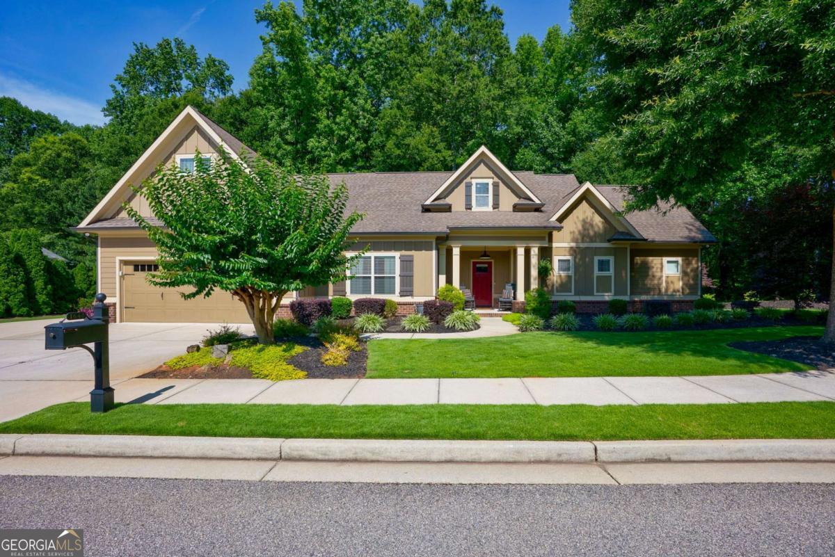 1640 Madison CT