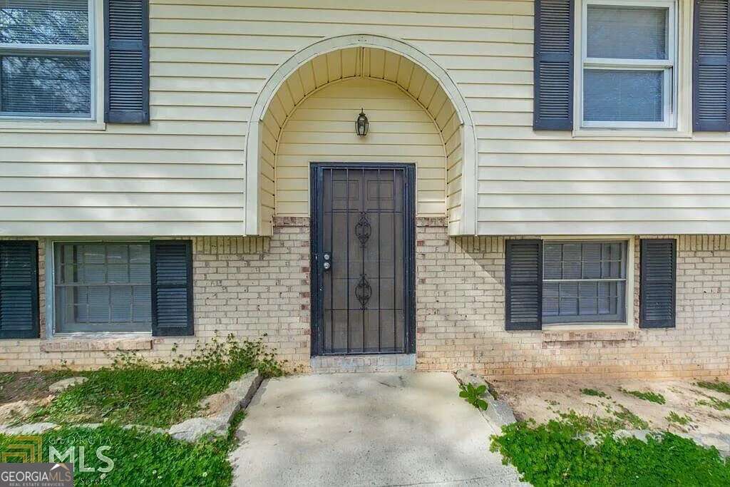 537 Reba RD