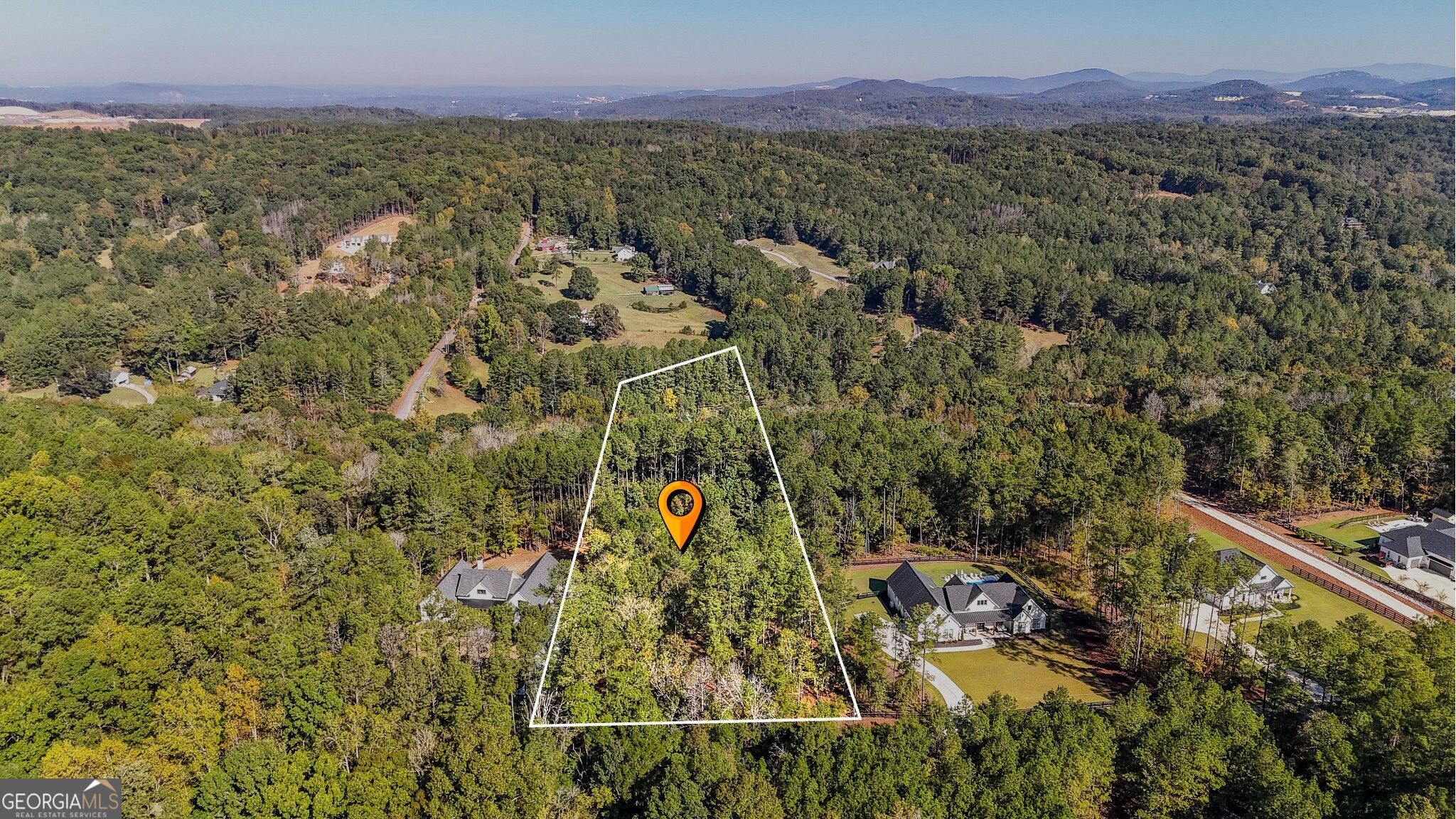 1135 Overlook TRL