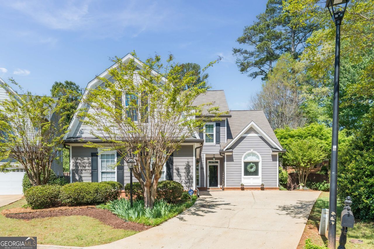 356 IVY GLEN CIR