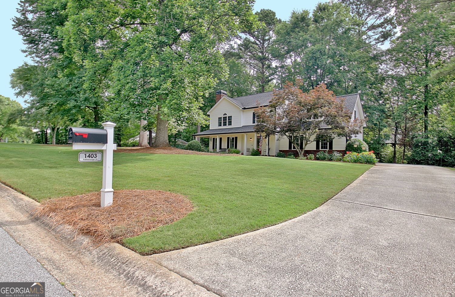 1403 Yarborough DR