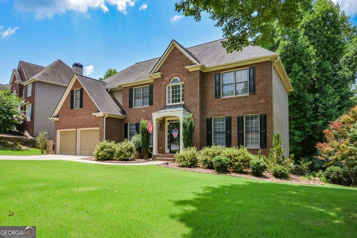 515 Lakewood CT
