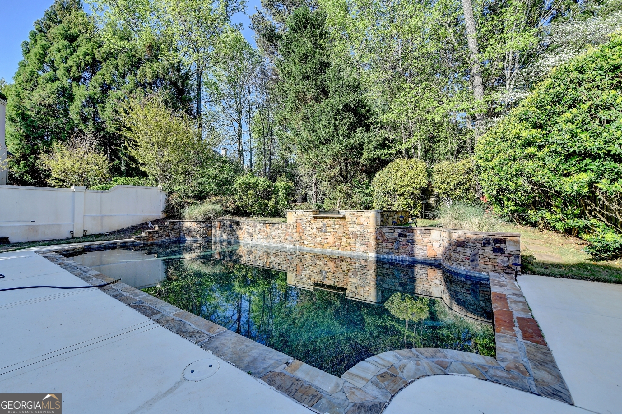 WINWARD - Residential