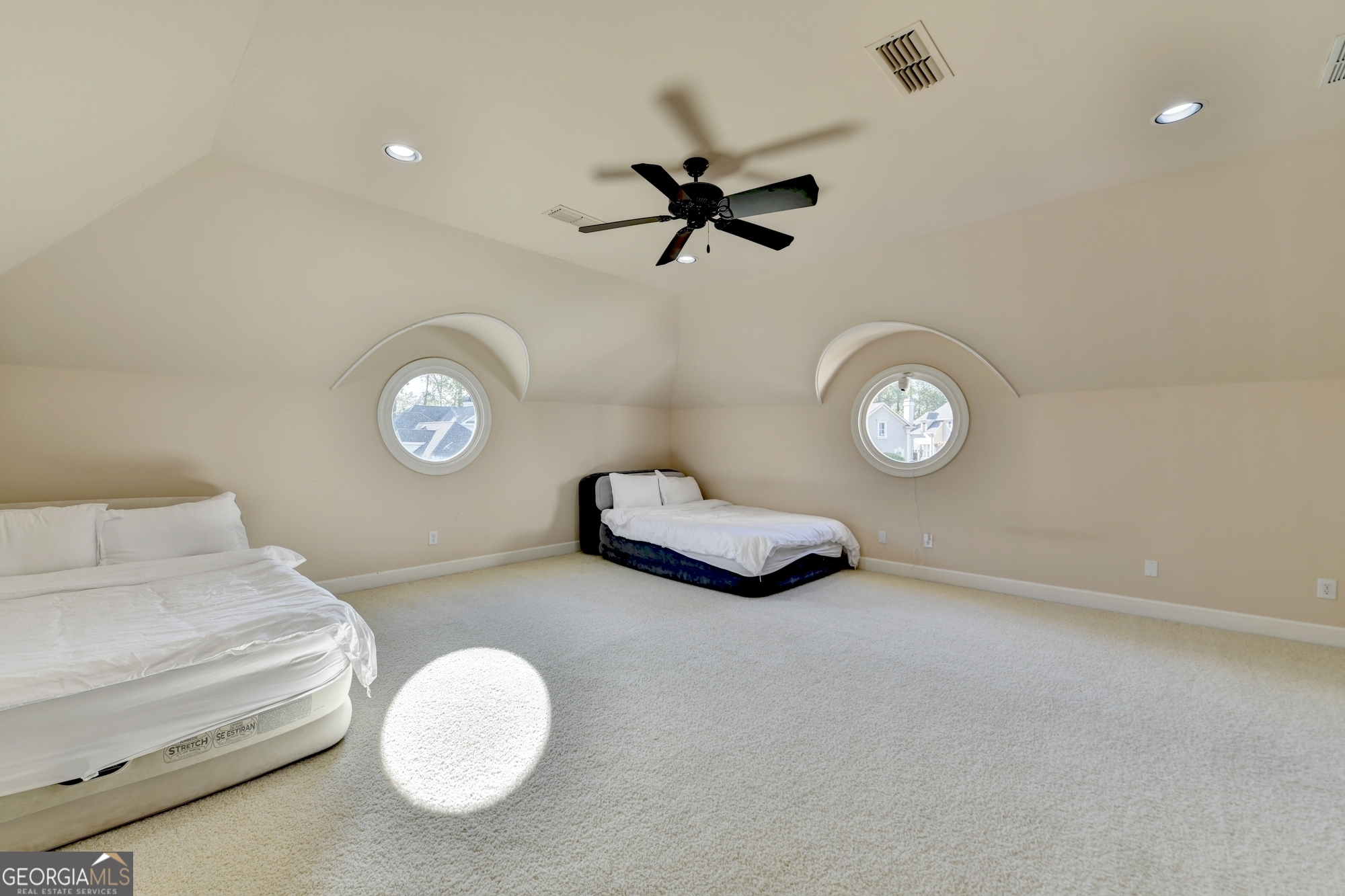 WINWARD - Residential