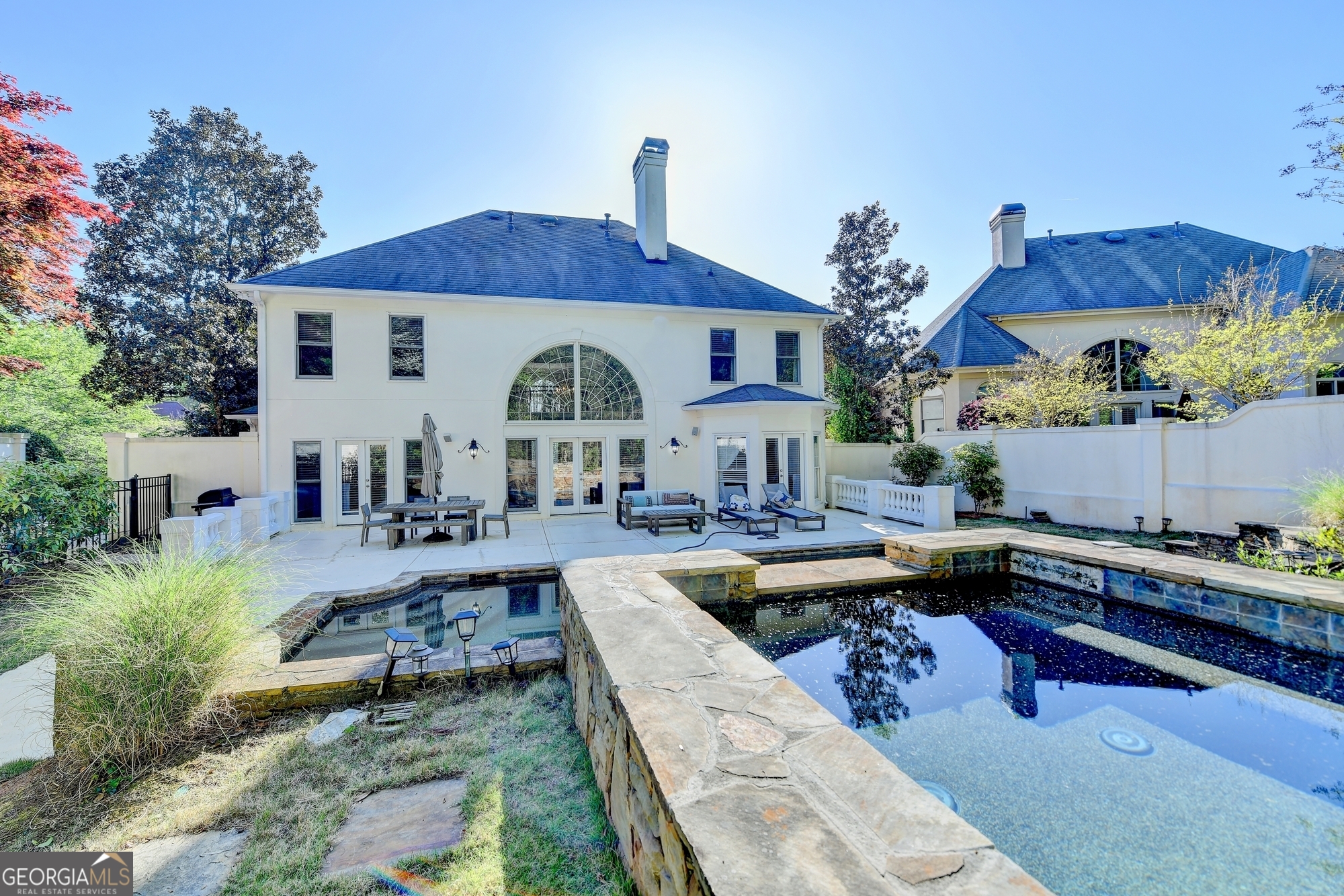 WINWARD - Residential