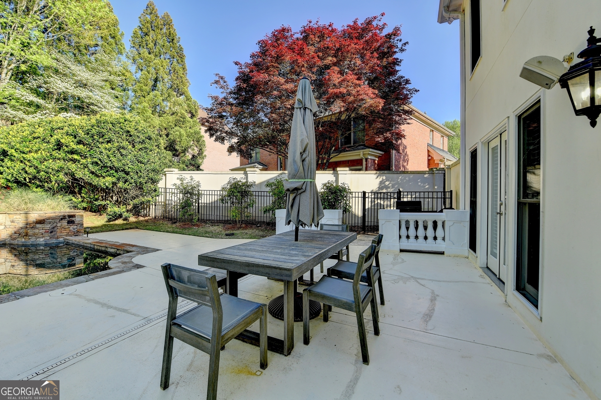 WINWARD - Residential