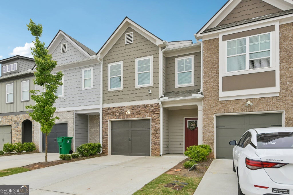 Photo of 5811 Calle Vista Drive, Lithonia, GA 30058 (MLS # 10839900)