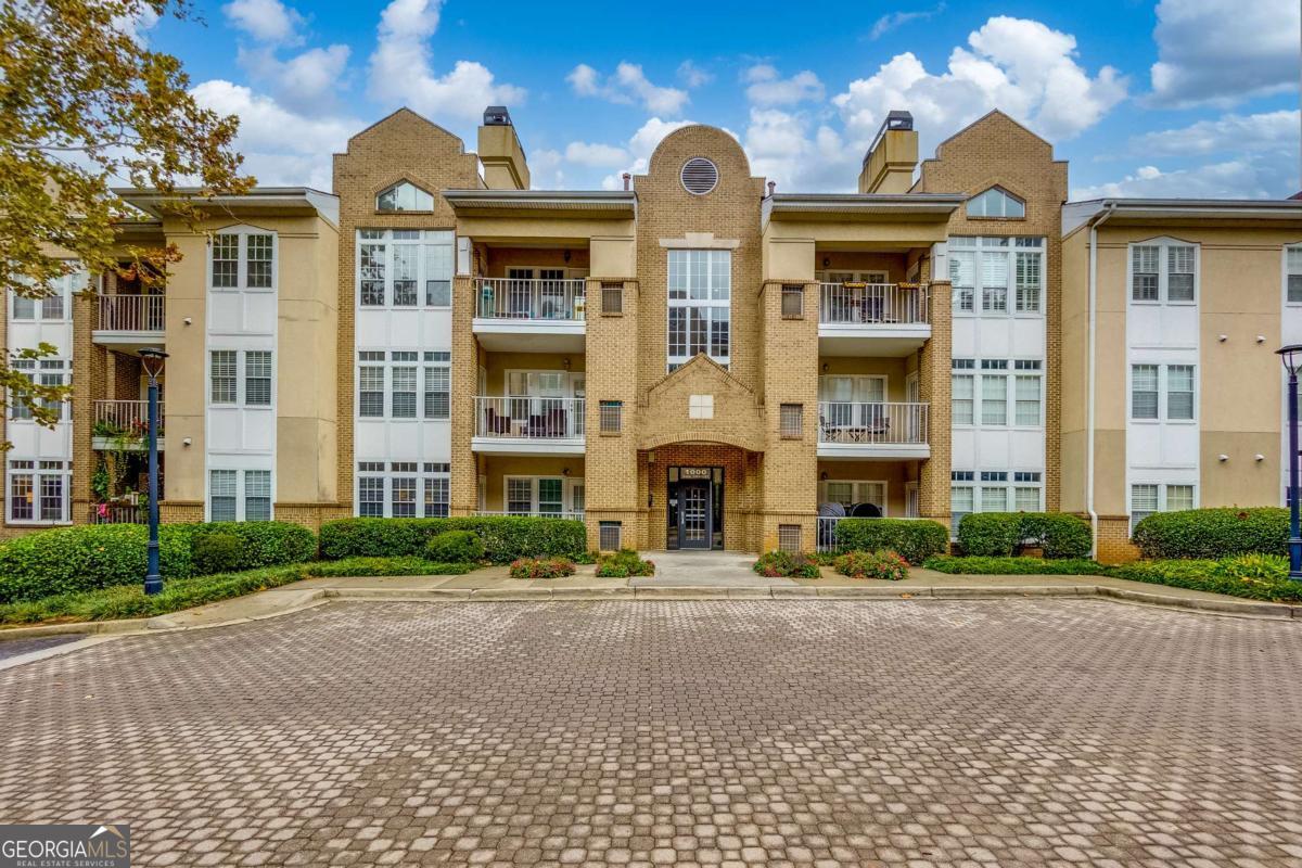 220 Renaissance PKWY NE 1111