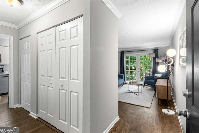 1150 Collier RD NW L14