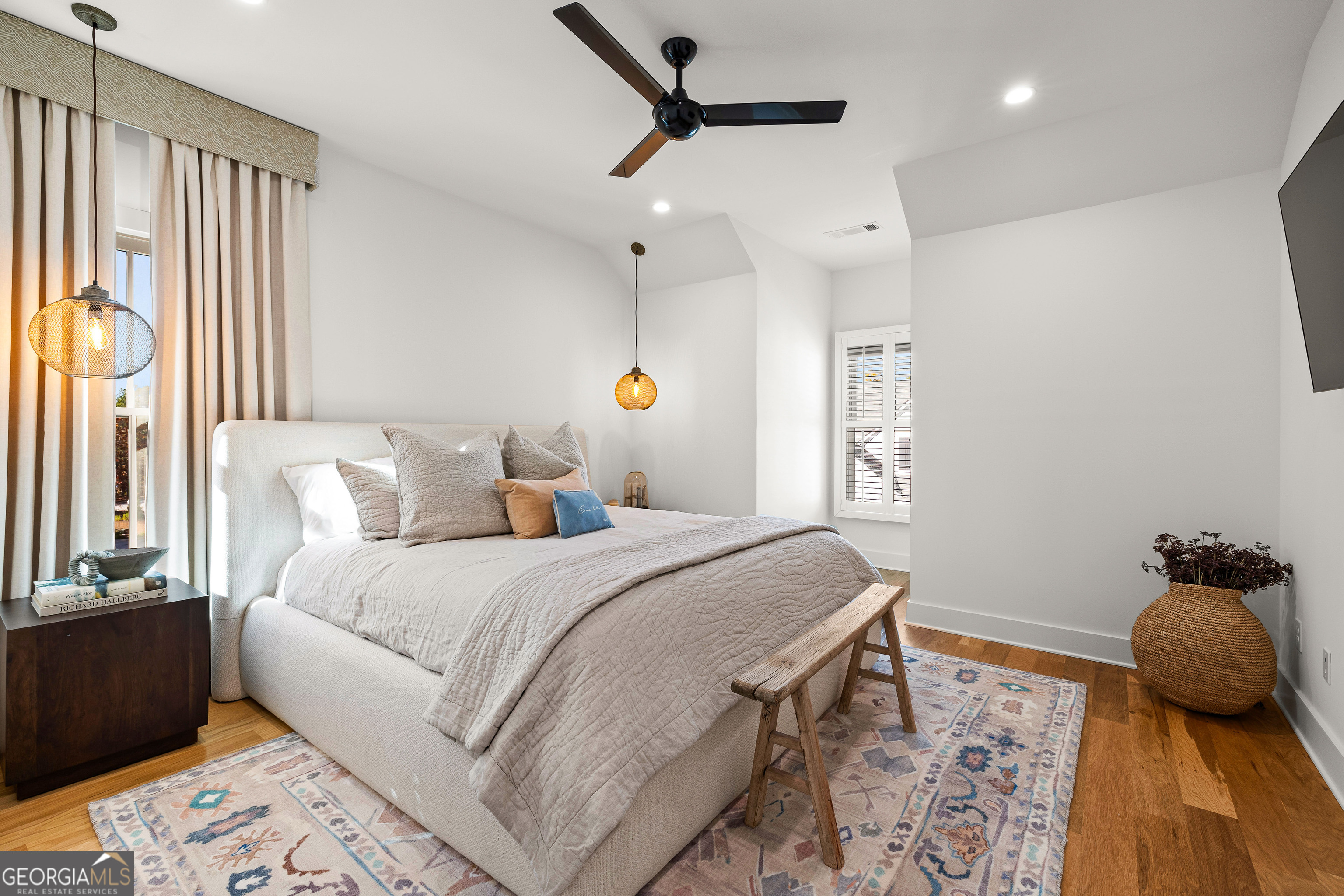 Peachtree City, Georgia 30269, United States, 4 Bedrooms Bedrooms, ,5 BathroomsBathrooms,Residential,Active,246170