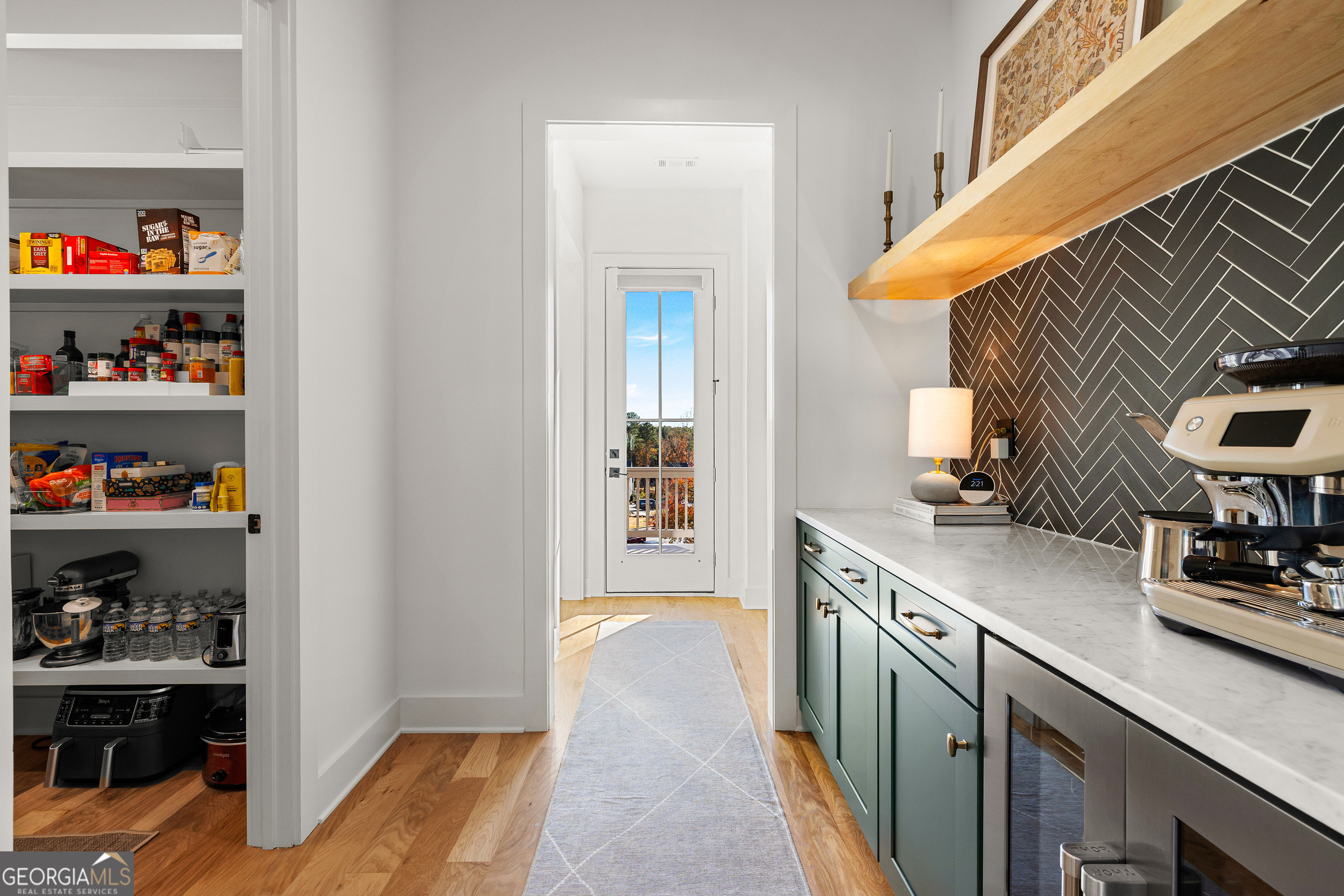 Peachtree City, Georgia 30269, United States, 4 Bedrooms Bedrooms, ,5 BathroomsBathrooms,Residential,Active,246170