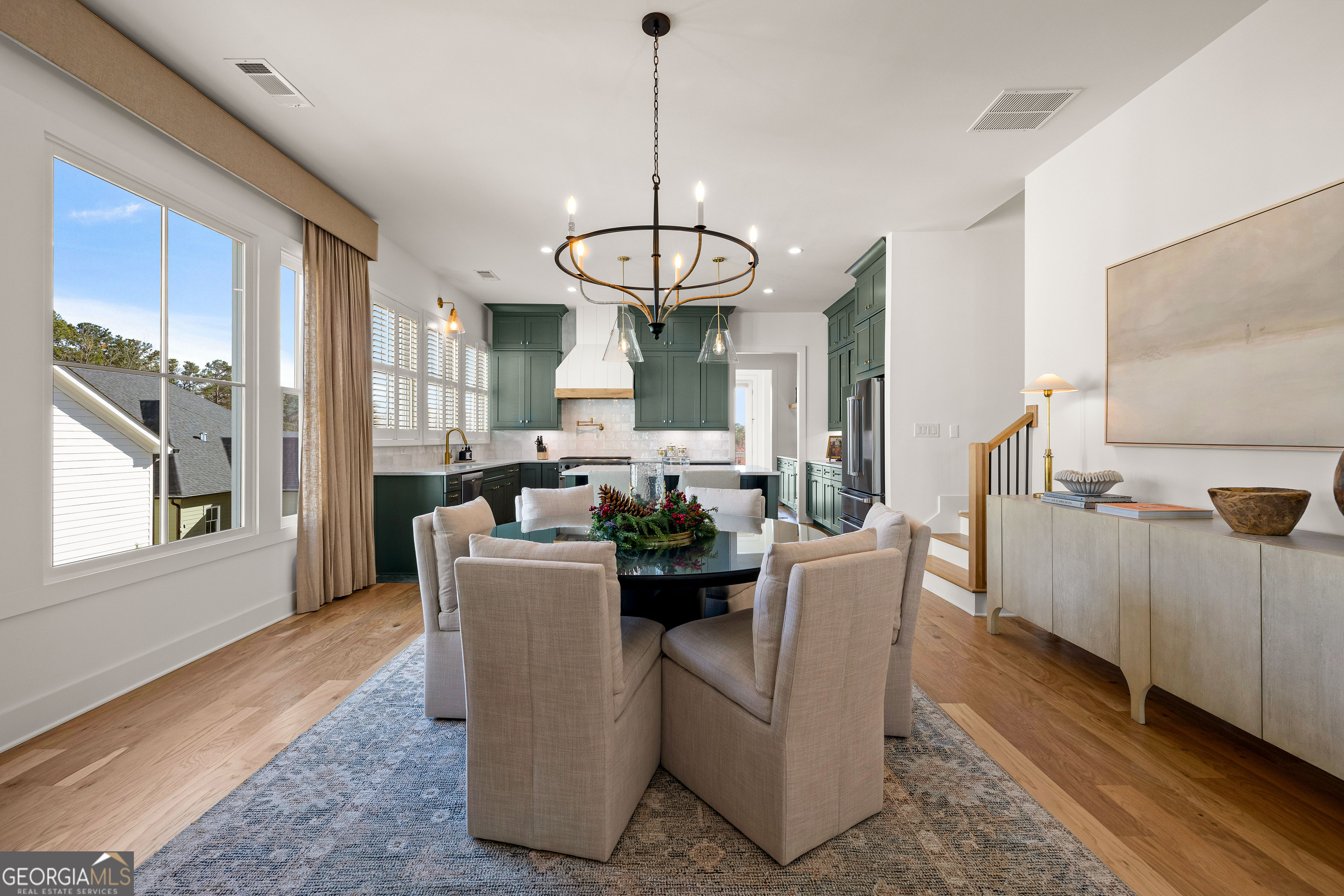 Peachtree City, Georgia 30269, United States, 4 Bedrooms Bedrooms, ,5 BathroomsBathrooms,Residential,Active,246170