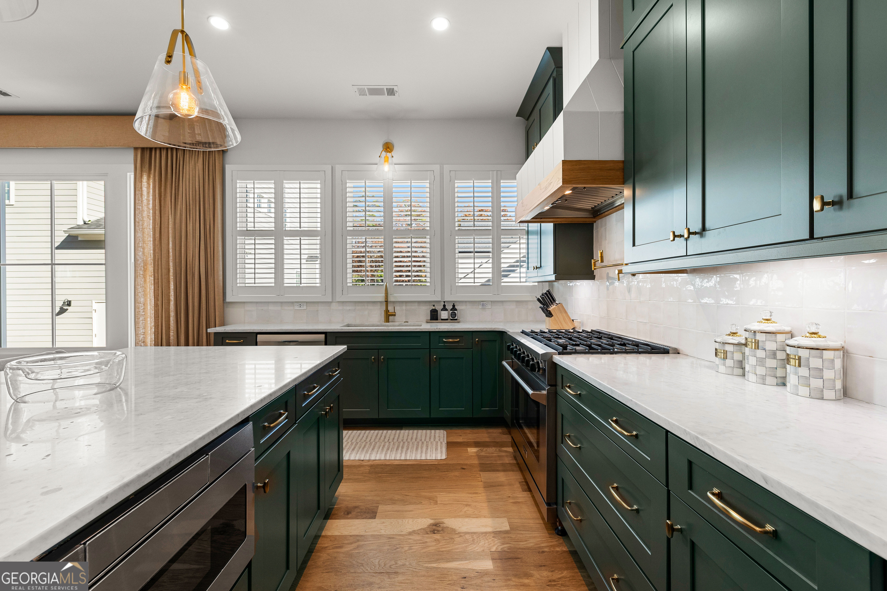 Peachtree City, Georgia 30269, United States, 4 Bedrooms Bedrooms, ,5 BathroomsBathrooms,Residential,Active,246170