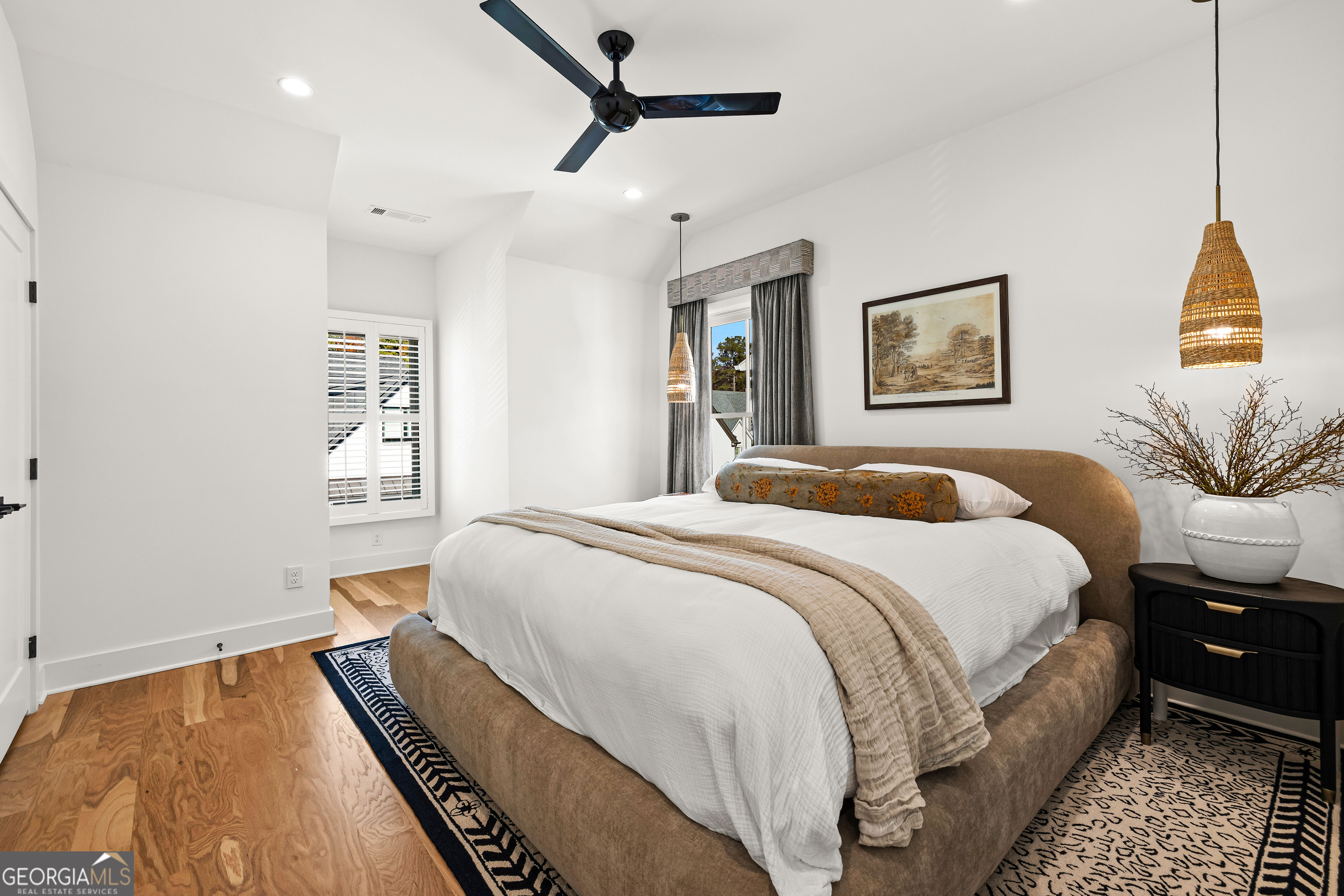 Peachtree City, Georgia 30269, United States, 4 Bedrooms Bedrooms, ,5 BathroomsBathrooms,Residential,Active,246170