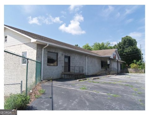 21 Midget DR Toccoa GA 30577