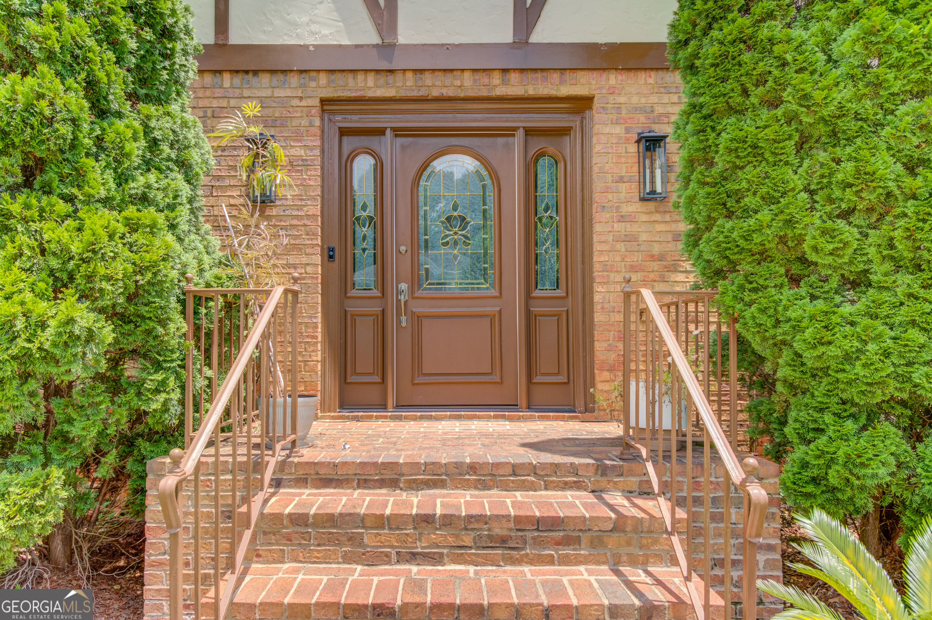 710 HAMBRICK DR