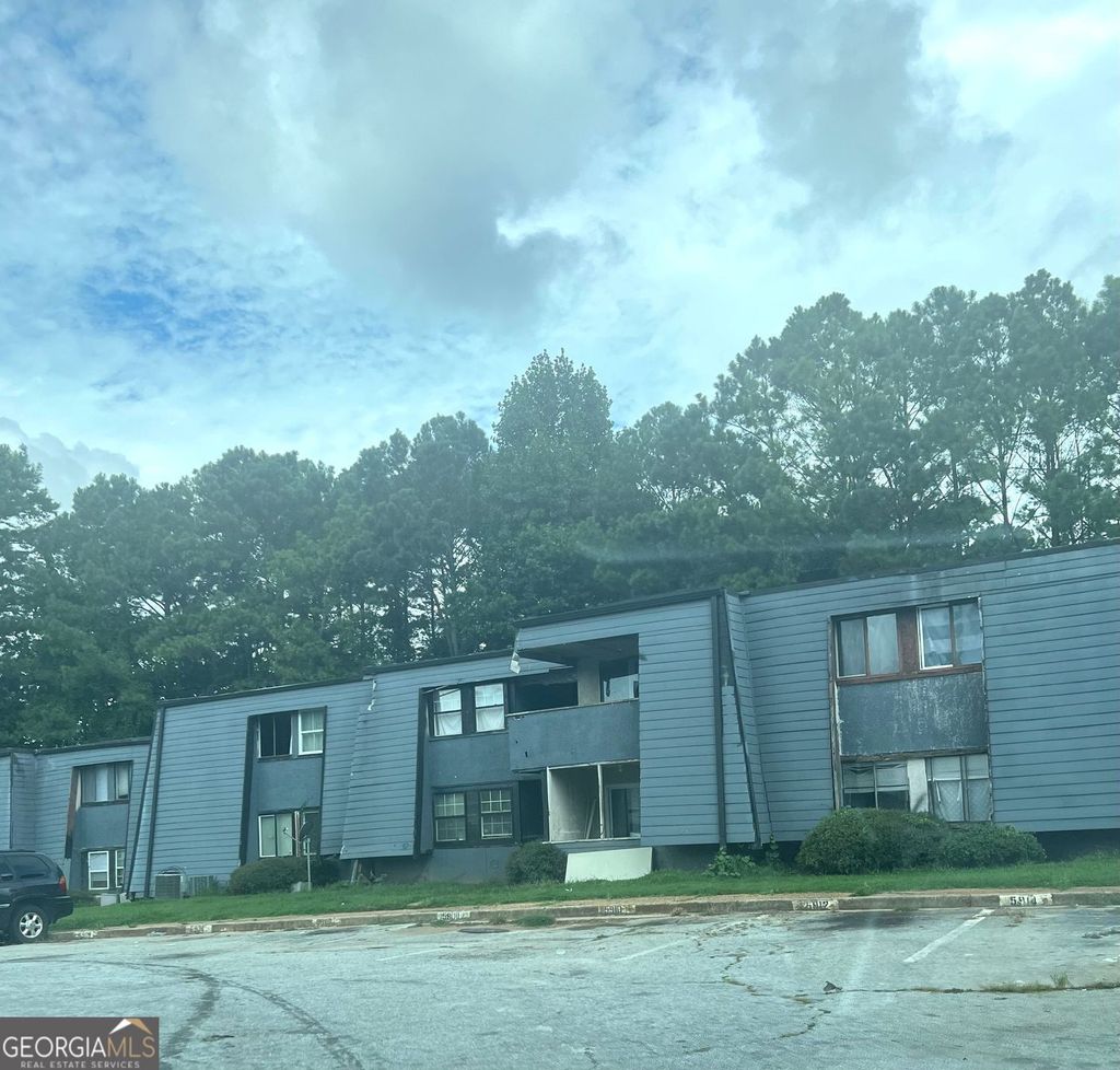 Photo of 5918 Sutcliff Square, Lithonia, GA 30058 (MLS # 10632164)