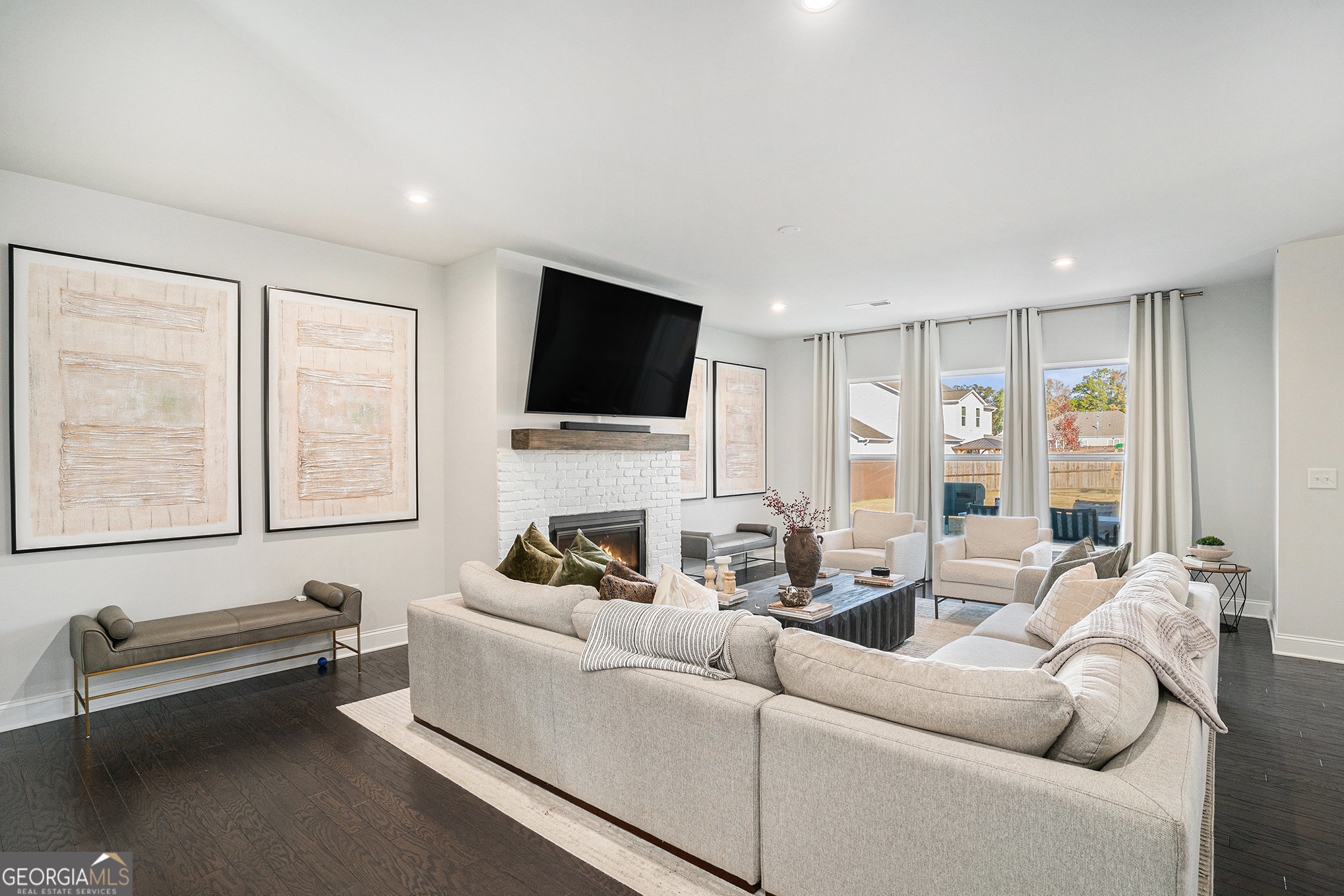 Woodbridge Estates - Residential