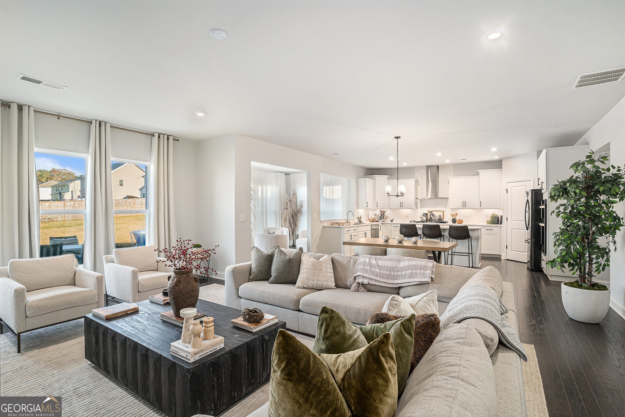 Woodbridge Estates - Residential