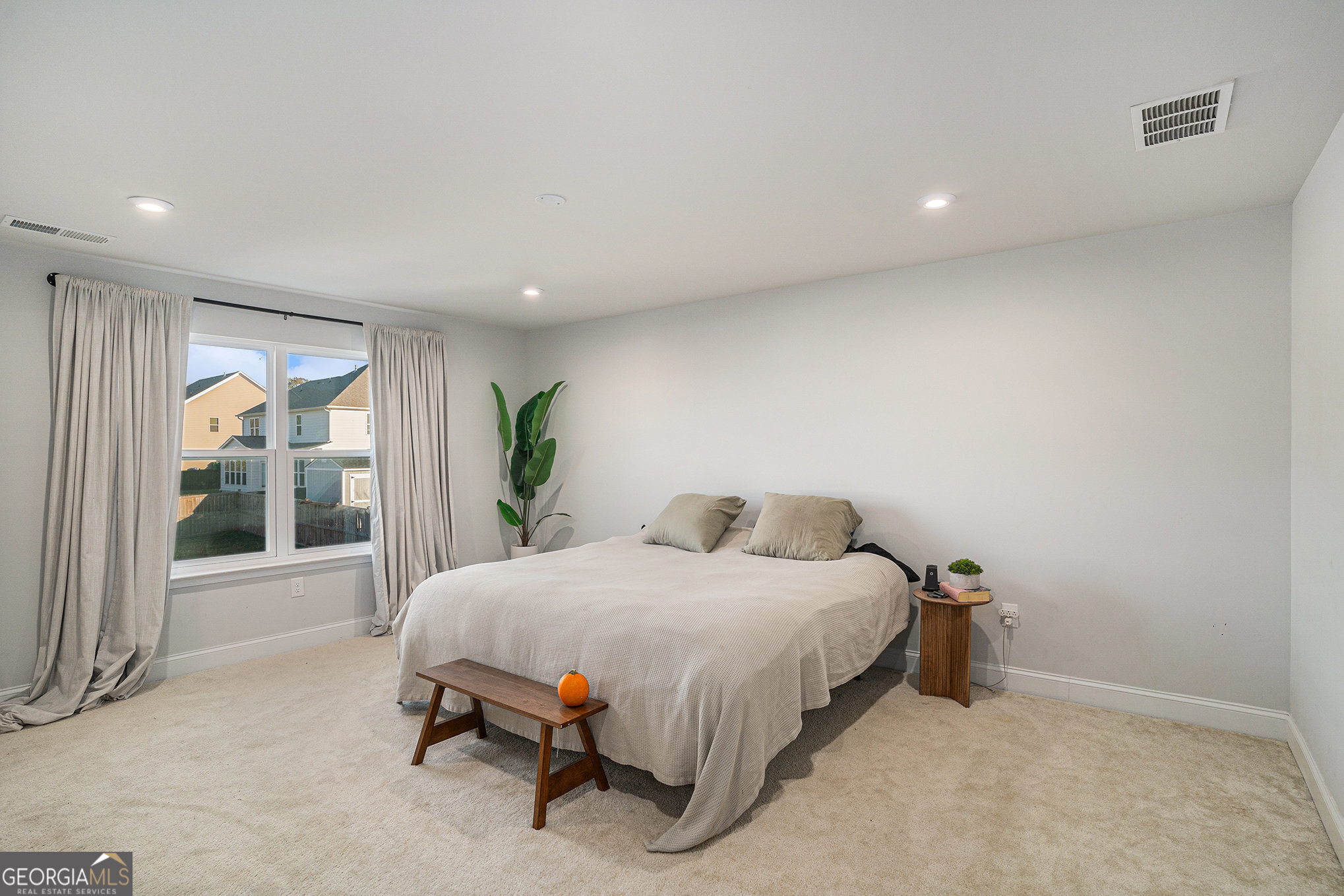 Woodbridge Estates - Residential