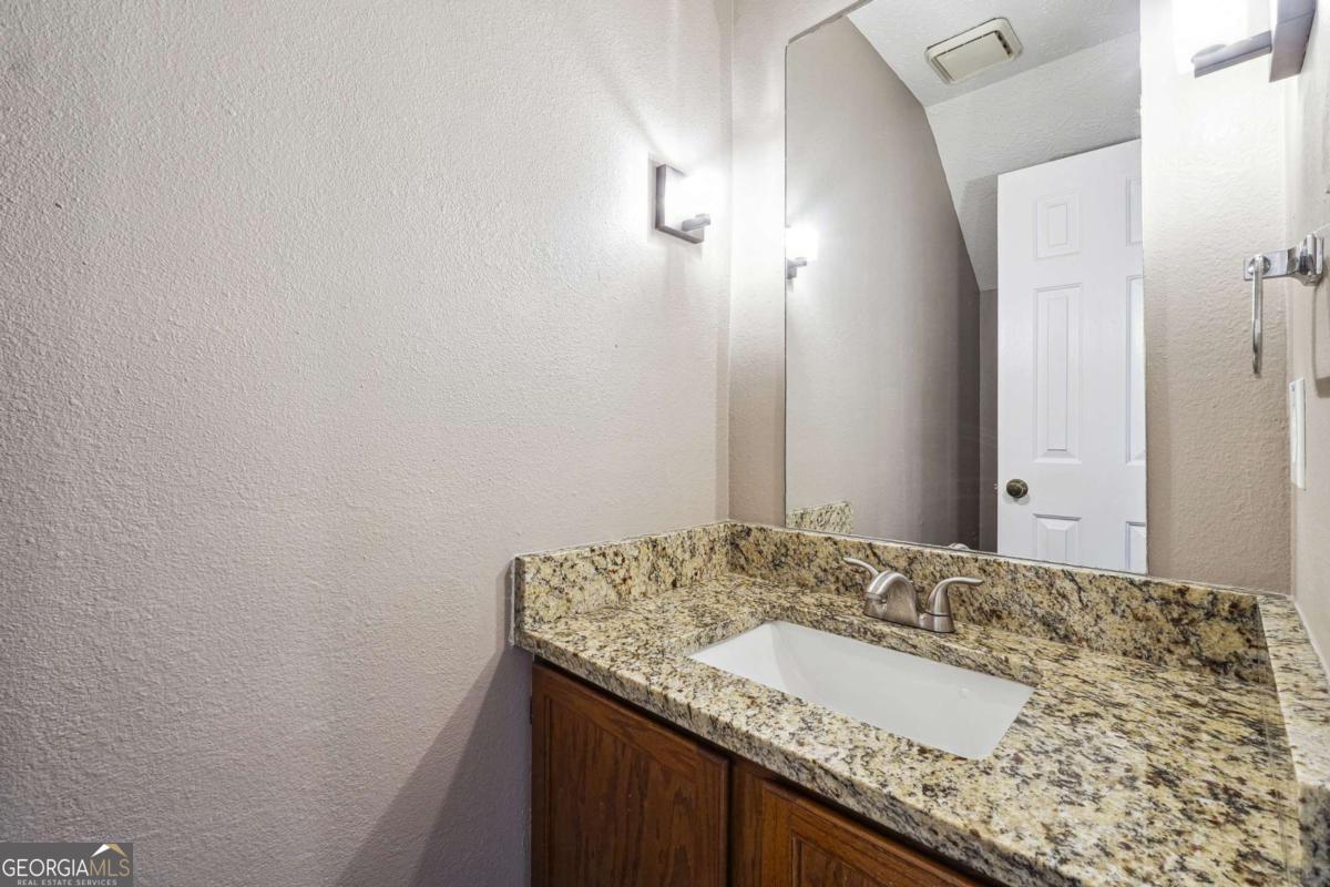 Webb Bridge - Residential Lease