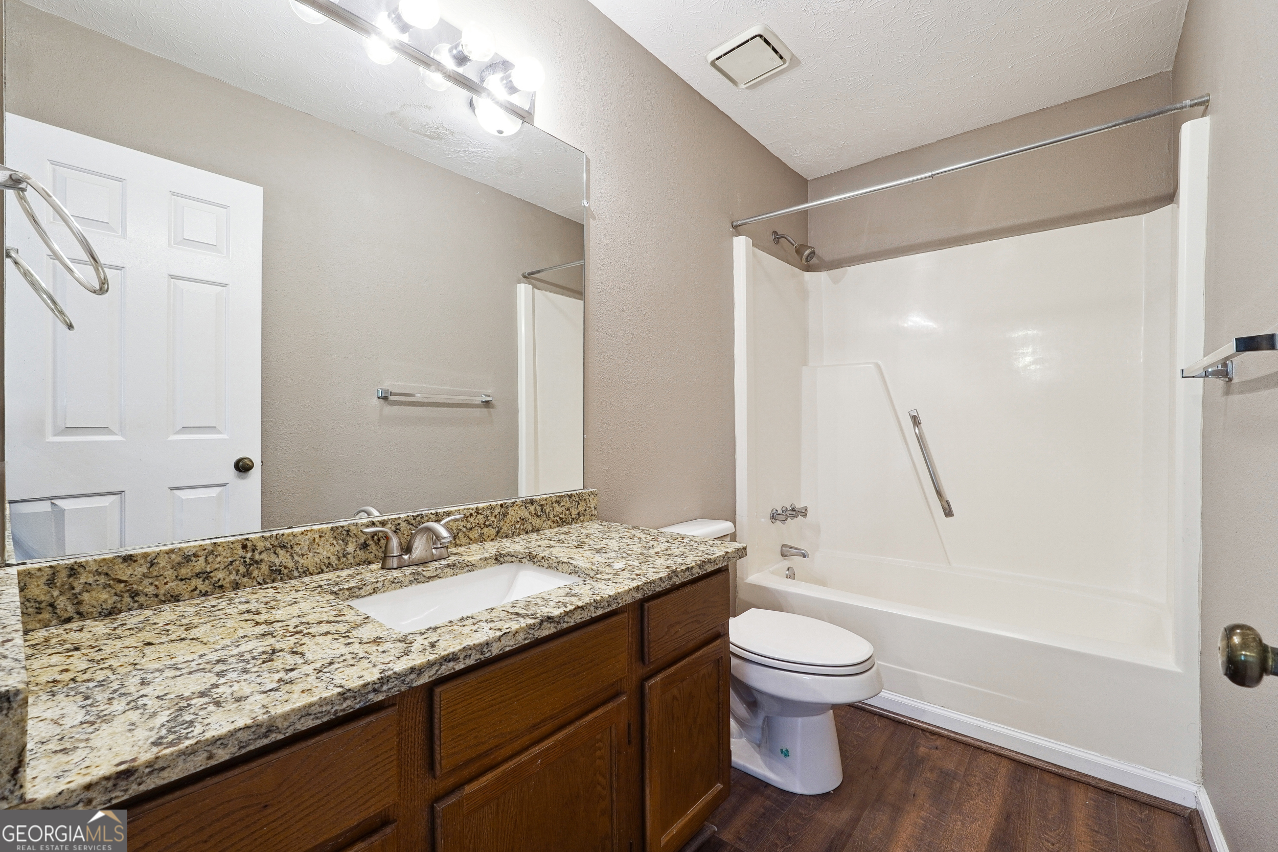Webb Bridge - Residential Lease
