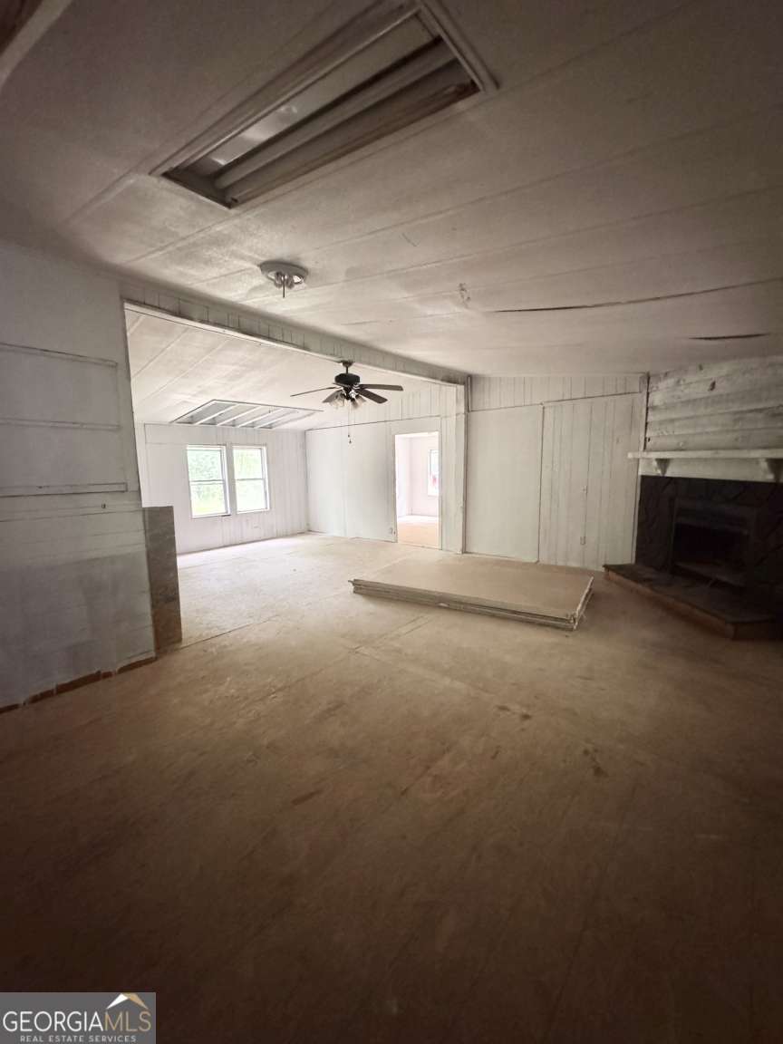 187 Refuge Valley RD