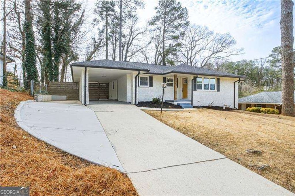 Photo of 1937 Joseph Court, Decatur, GA 30032 (MLS # 10686491)