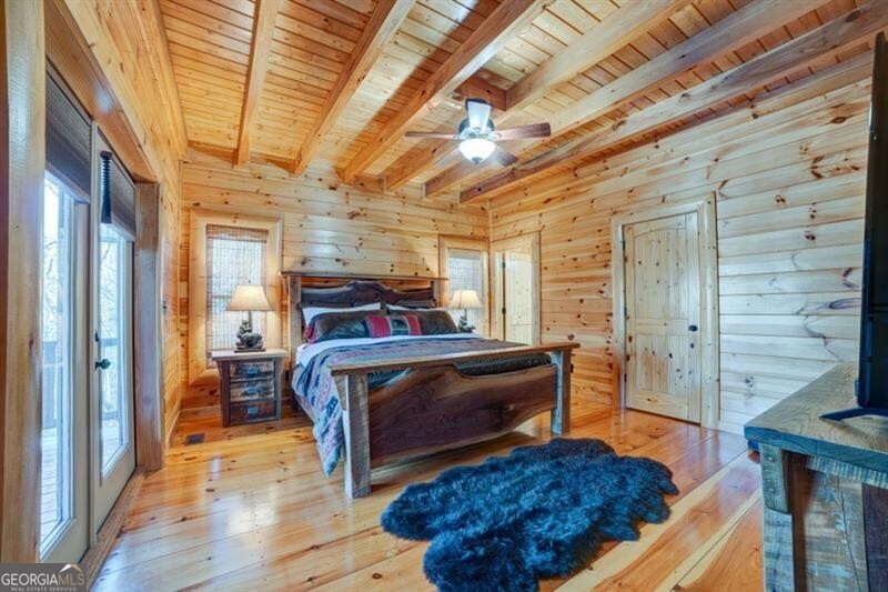 138 Lucius LN