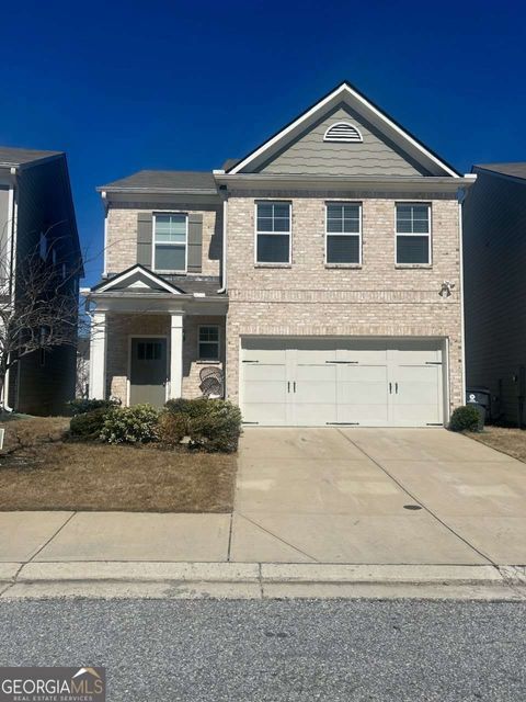 817 Regal LN SW Atlanta GA 30331