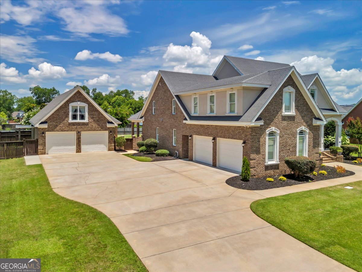 108 Bridgeway DR