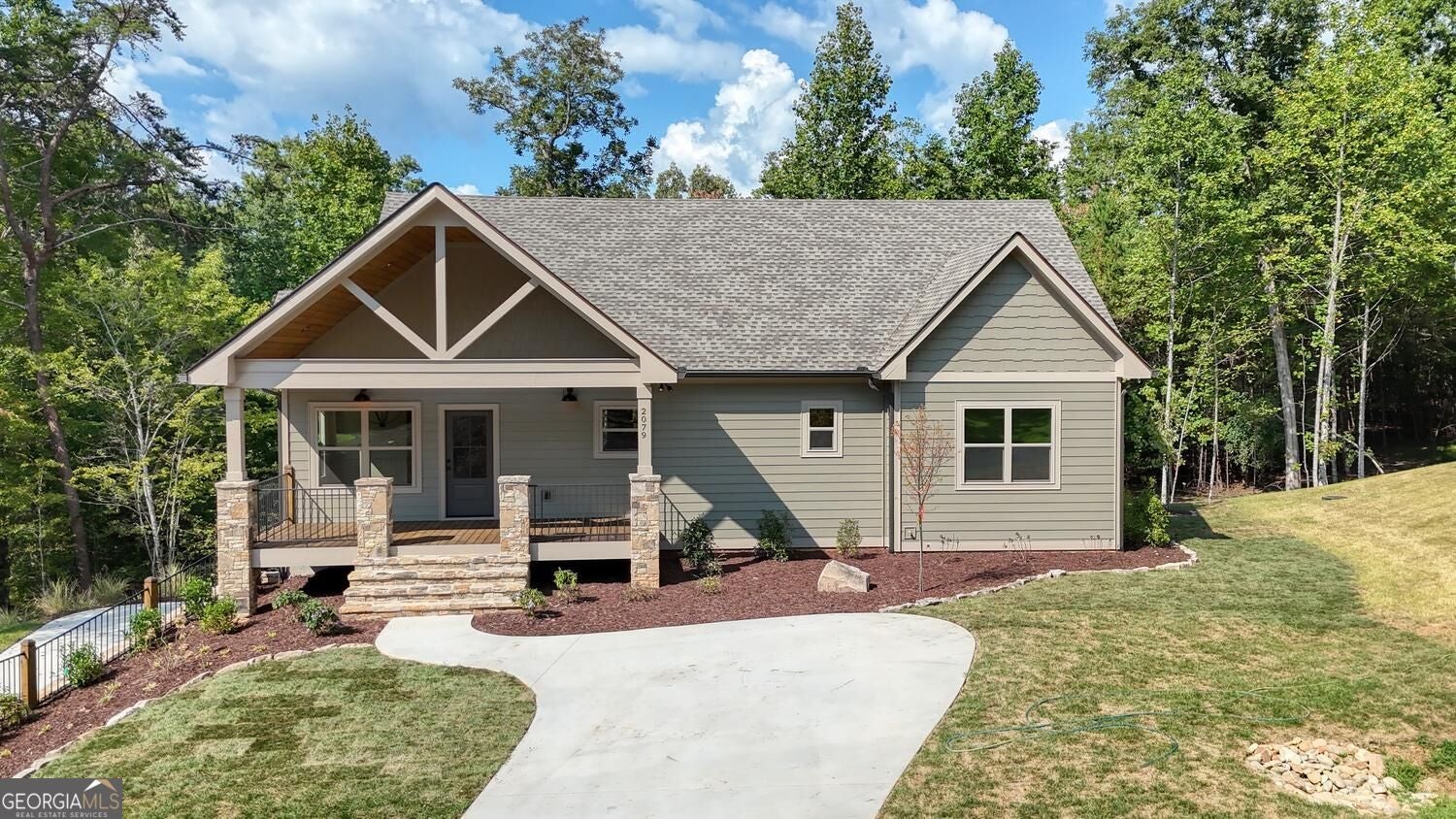 2079 Almont RD