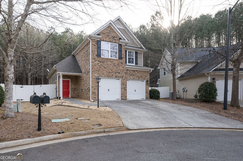 Photo of 5192 Centennial Creek View NW, Acworth, GA 30102 (MLS # 10683529)