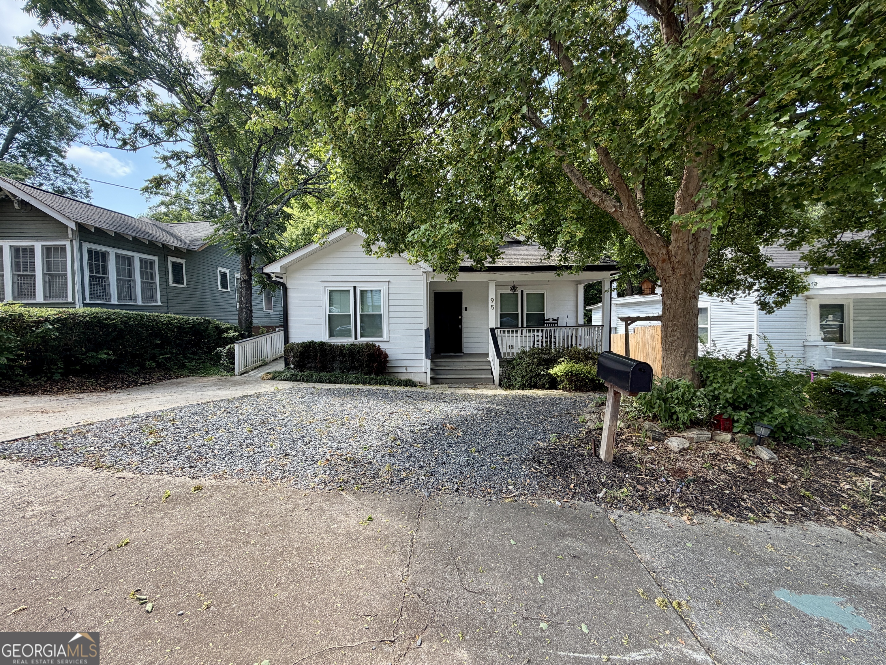 Photo 1 of 18 — 95 Thirkield AVE SE, Atlanta, GA 30315