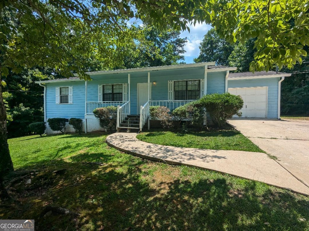 Photo of 5695 Liberty Road, Union City, GA 30291 (MLS # 10803929)